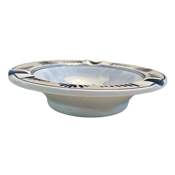 Dutch Windmill Farm Ashtray Delft Blue Hand Painted Vintage Holland Netherlands - Picture 3 of 4